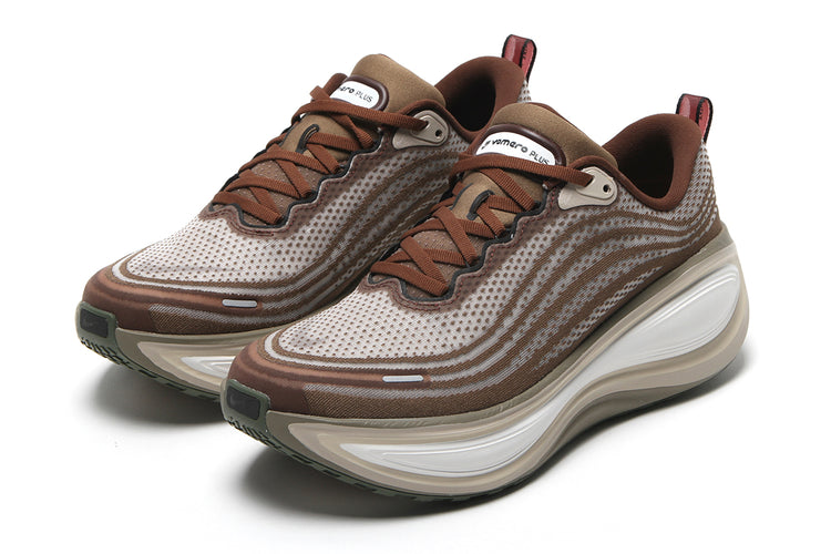 Nike - Vomero Plus
Style # IO4482-001
Color : Off Noir / Pecan / Phantom / Natural