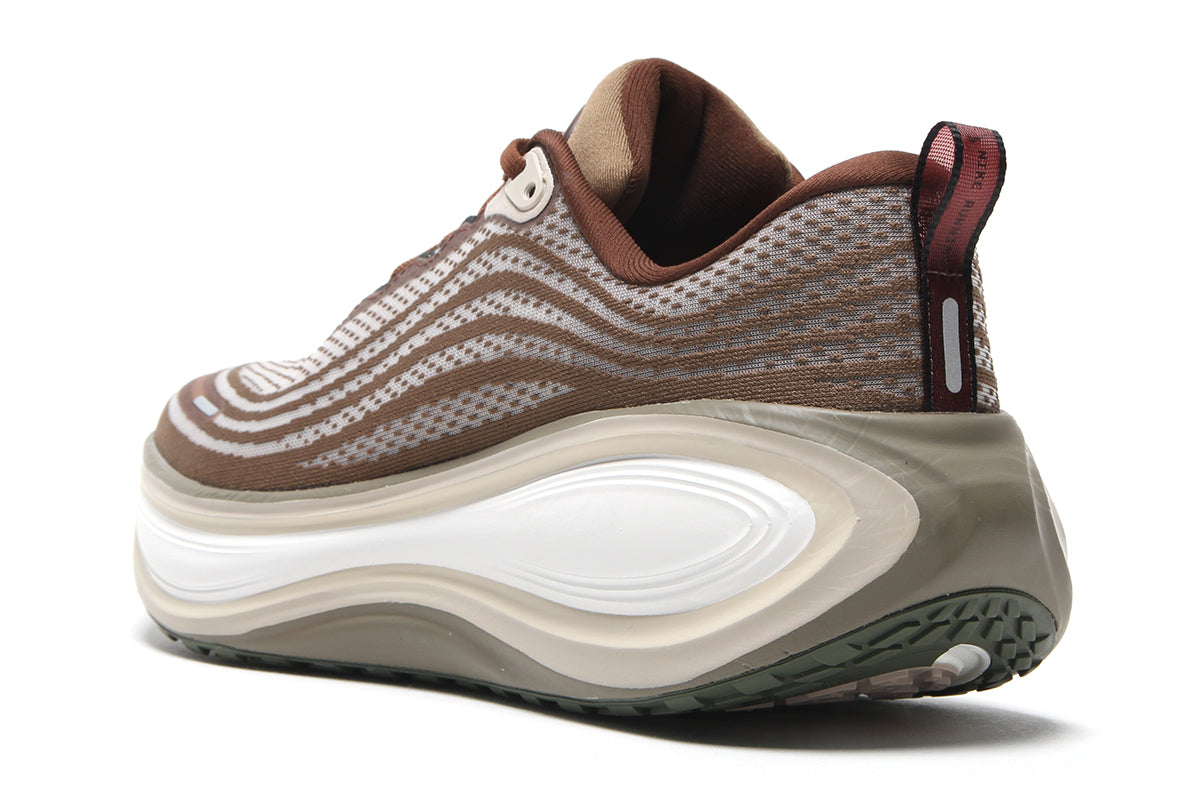 Nike - Vomero Plus
Style # IO4482-001
Color : Off Noir / Pecan / Phantom / Natural