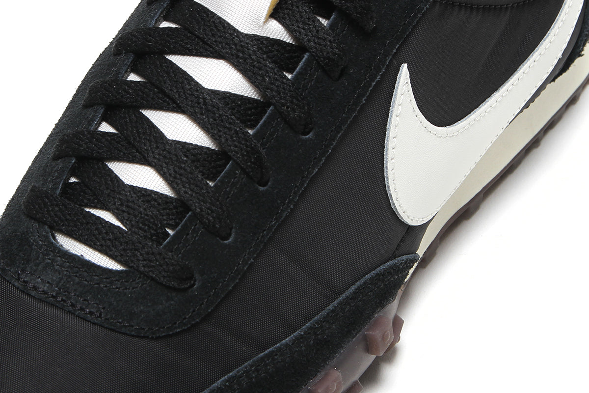 Nike - Waffle Racer
Style # IM8658-001
Color : Black / Sail / Coconut Milk / Gum Dark Brown