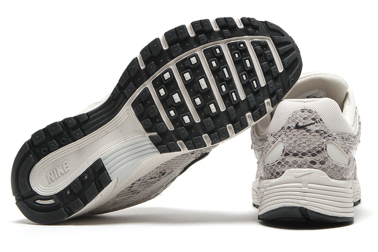 Nike - Nike P-6000 SE
Style # IH4451-002
Color : Light Bone / Black