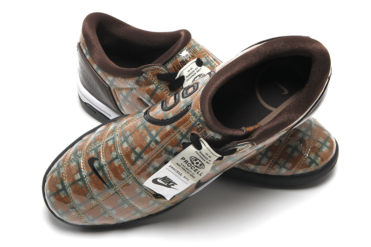 Nike - T90 x Procell
Style # IQ5794-237
Color : Baroque Brown / Black / Fir / Summit White