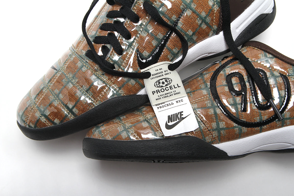 Nike - T90 x Procell
Style # IQ5794-237
Color : Baroque Brown / Black / Fir / Summit White