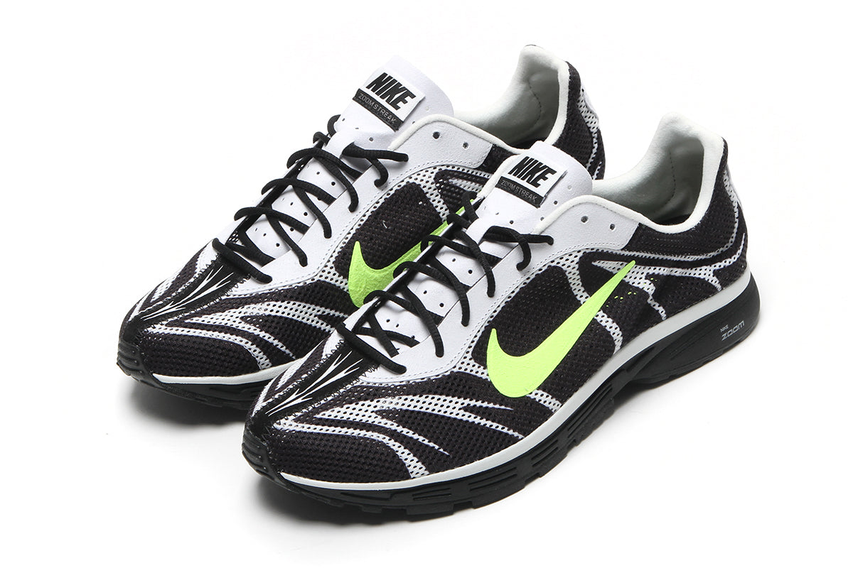 Nike - Zoom Streak 3
Style # IQ8012-001
Color : Black / Volt / Summit White