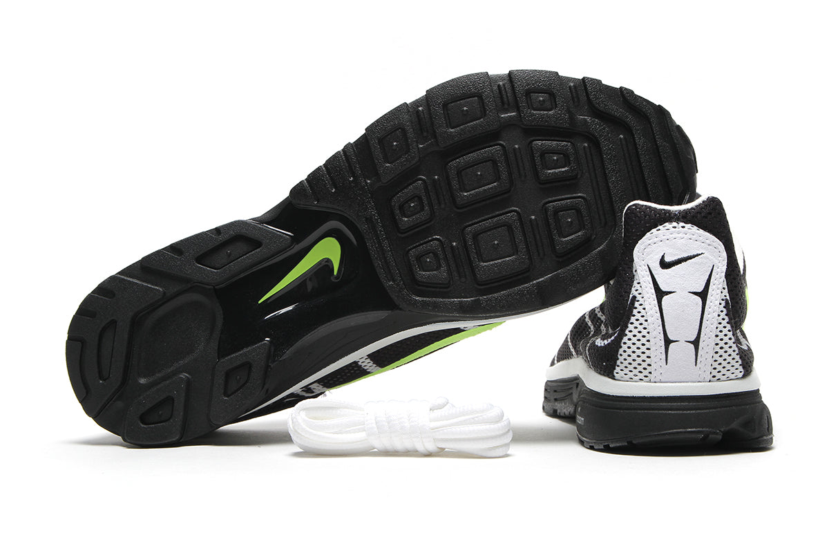 Nike - Zoom Streak 3
Style # IQ8012-001
Color : Black / Volt / Summit White