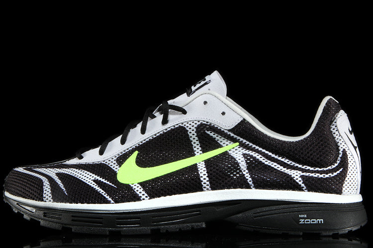 Nike - Zoom Streak 3
Style # IQ8012-001
Color : Black / Volt / Summit White