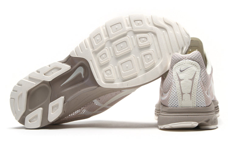 Nike - Zoom Streak 3
Style # IQ8020-200
Color : Cream II / Sail