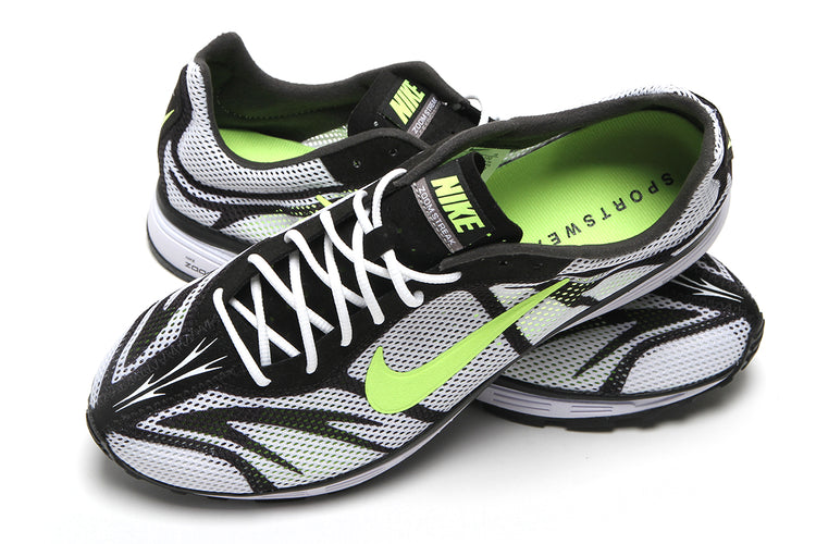 Nike - Zoom Streak 3
Style # IQ8012-100
Color : White / Volt / Flat Pewter / Black