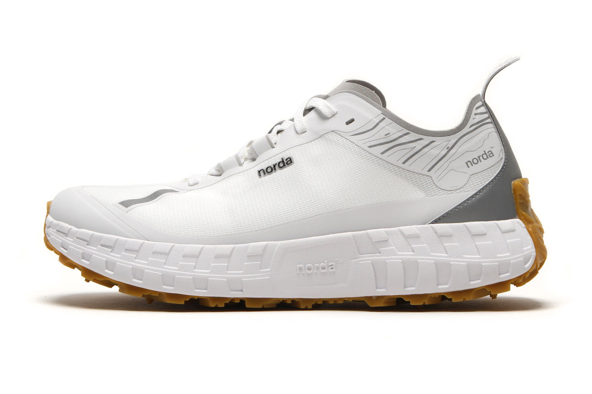 Norda - 001A
Color : White Gum