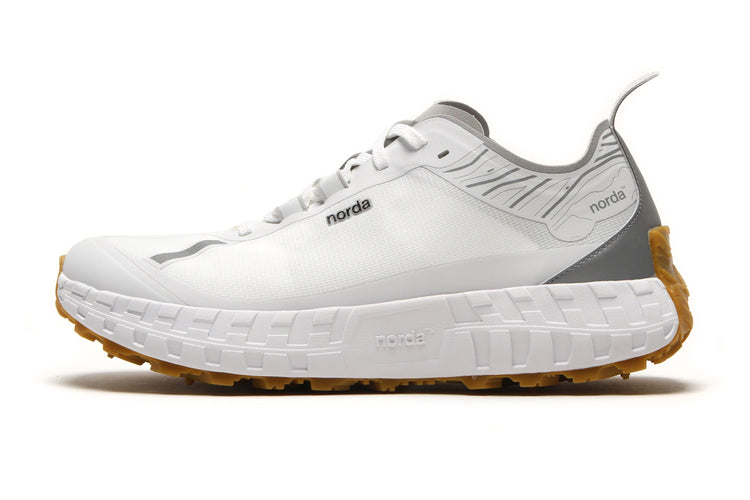 Norda - 001A
Color : White Gum