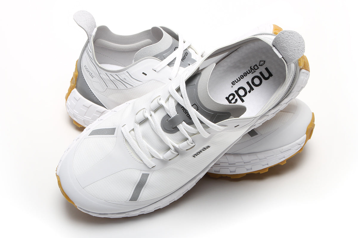 Norda - 001A
Color : White Gum