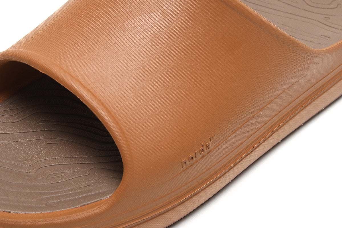 Norda - 008
Color : Oud