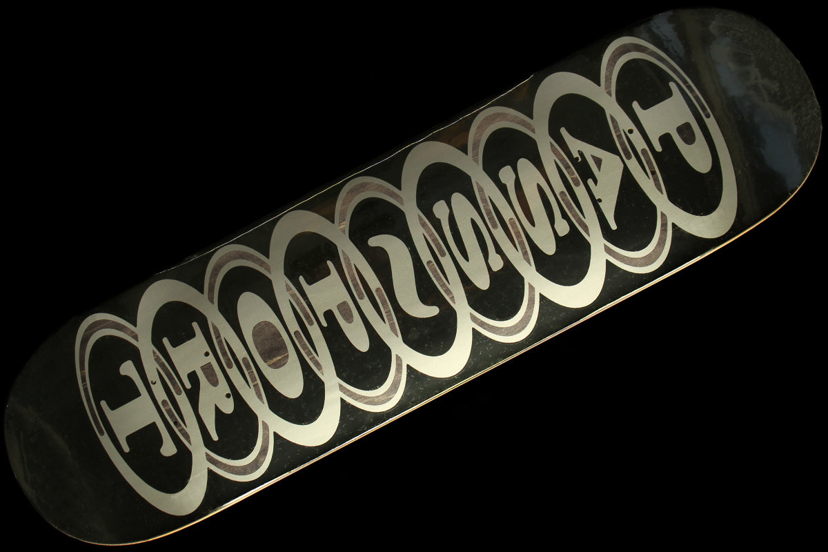 Passport - Hoops Deck
Widths : 8.25" & 8.5"