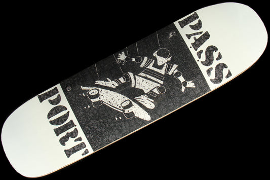 Passport - Cloncurry Deck
Color : White
Width : 8.6"