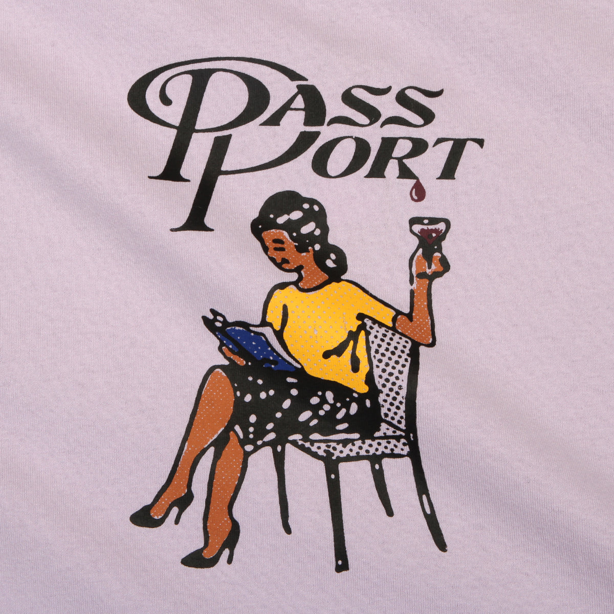 Passport - Minimal Output T-Shirt
Color : Lavender