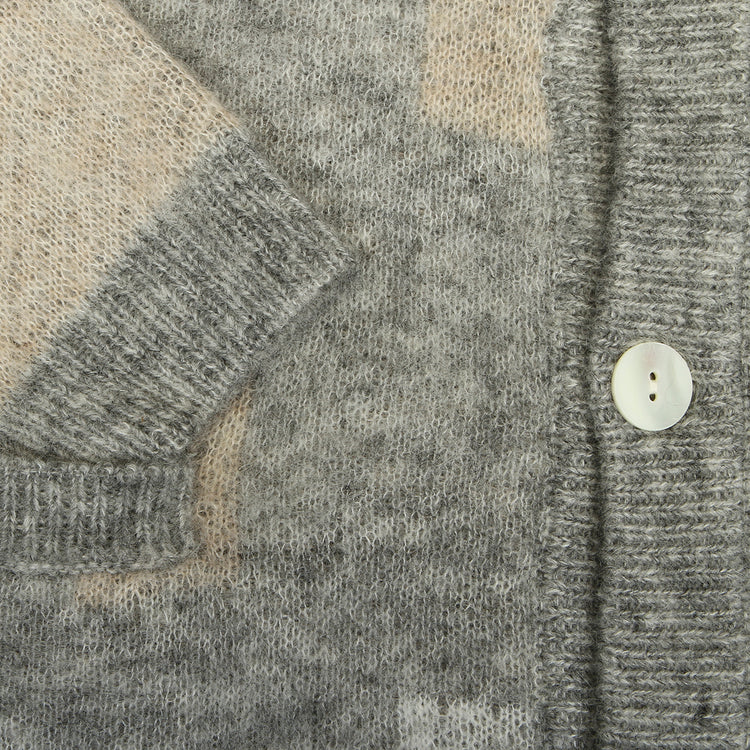 Pearl - Buffed Cardigan
Color : Gray / Taupe