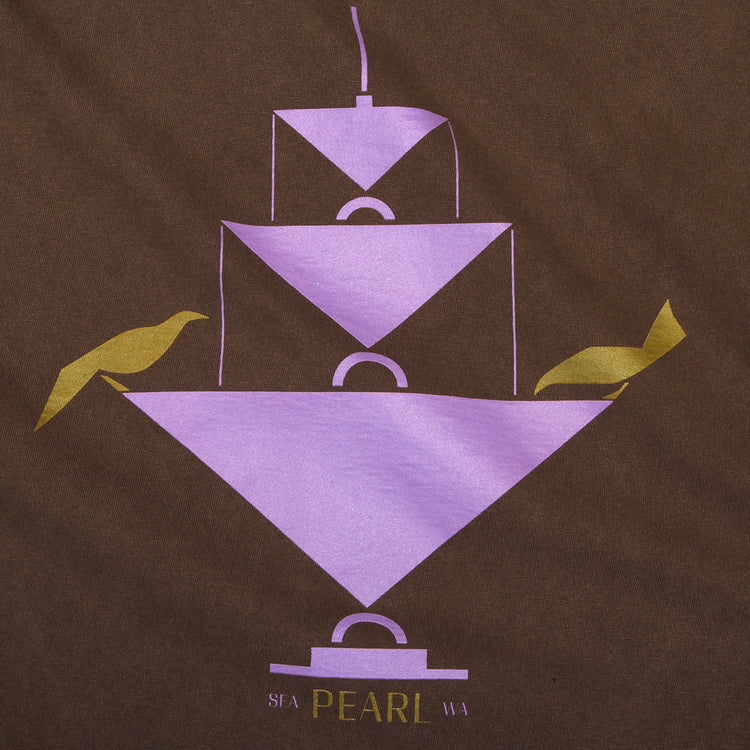 Pearl - Public Niceties T-Shirt
Color : Clove