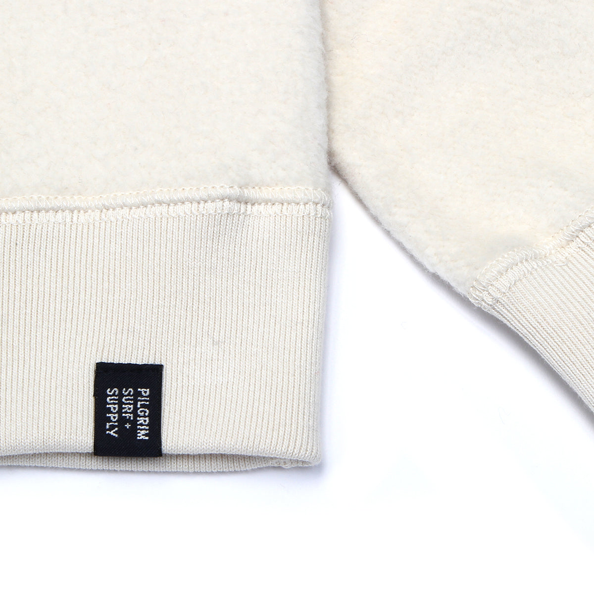 Pilgrim | Kagan Fleece Pennant Crew
Color : Bone