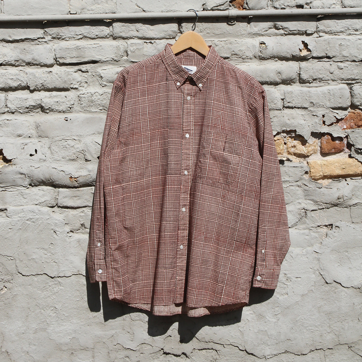 Pilgrim Surf Supply - Bubbie Block Printed Button Down Shirt
Color : Red