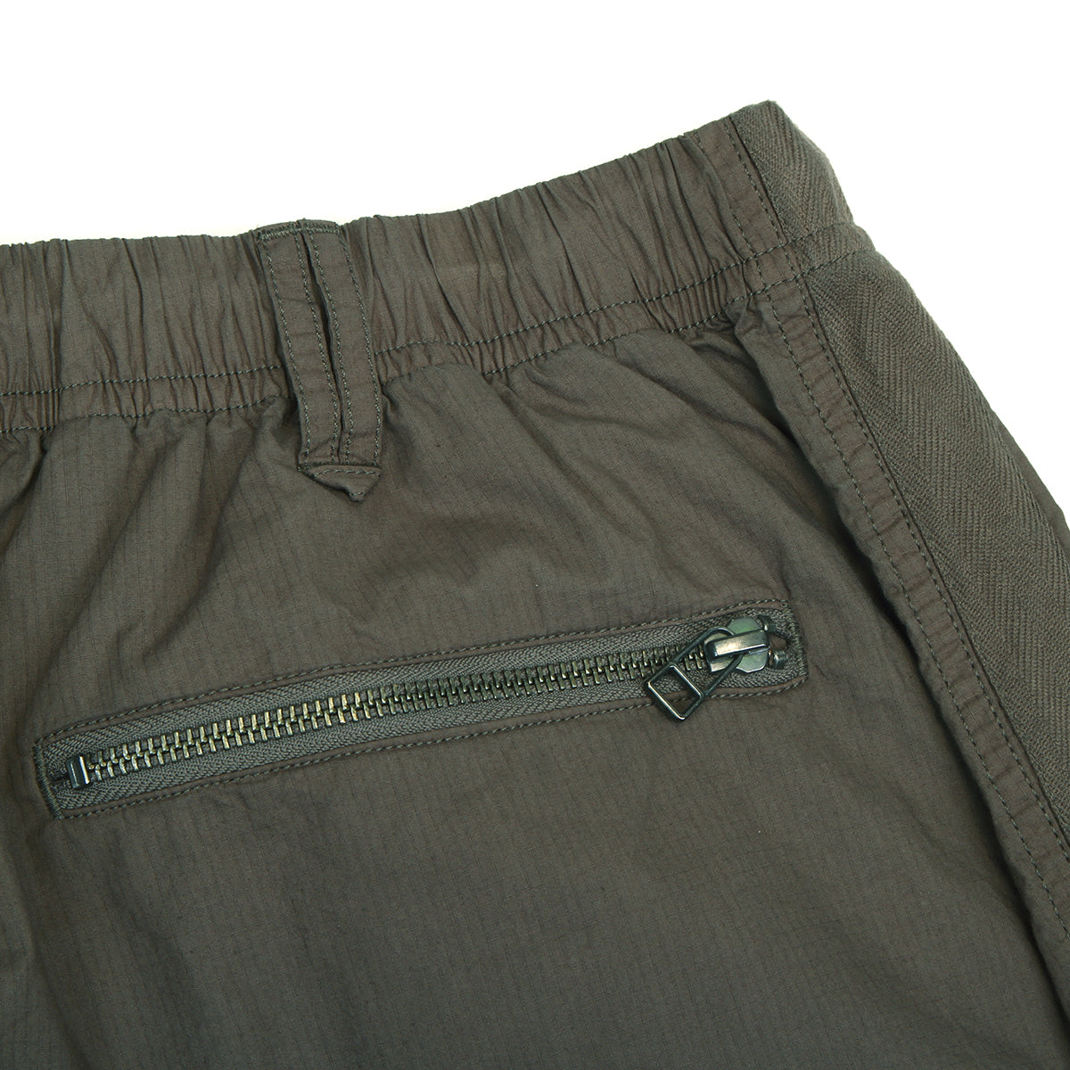 Pilgrim Surf Supply - Charlie Cotton Ripstop Short
Color : Olive