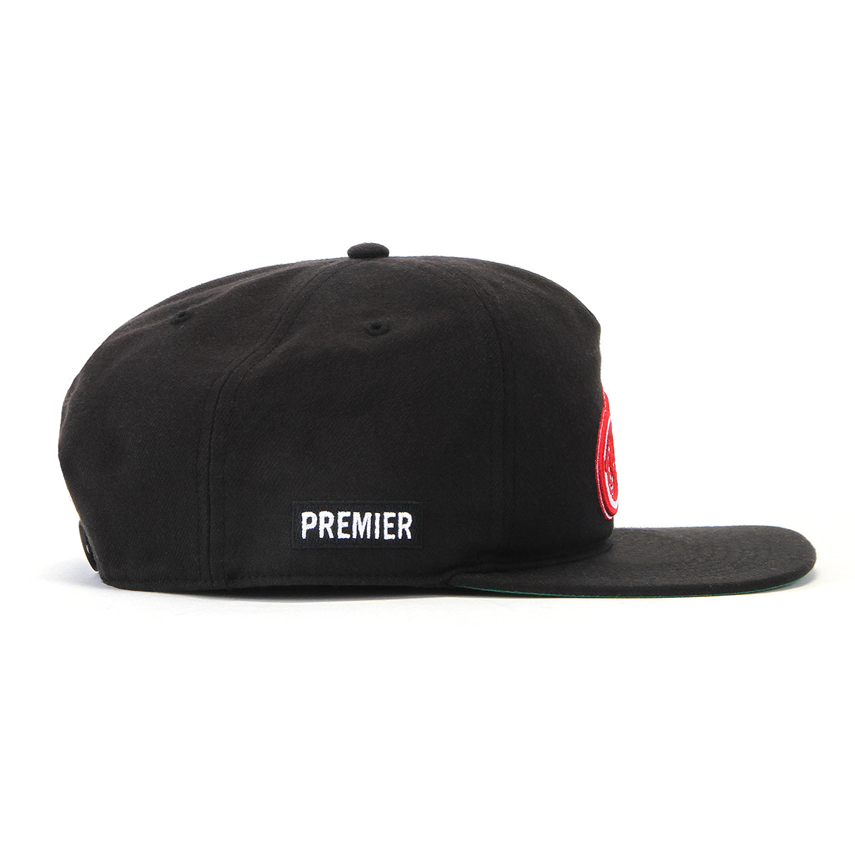 Premier | Red Wings Hat
Color : Black