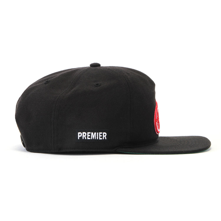 Premier | Red Wings Hat
Color : Black