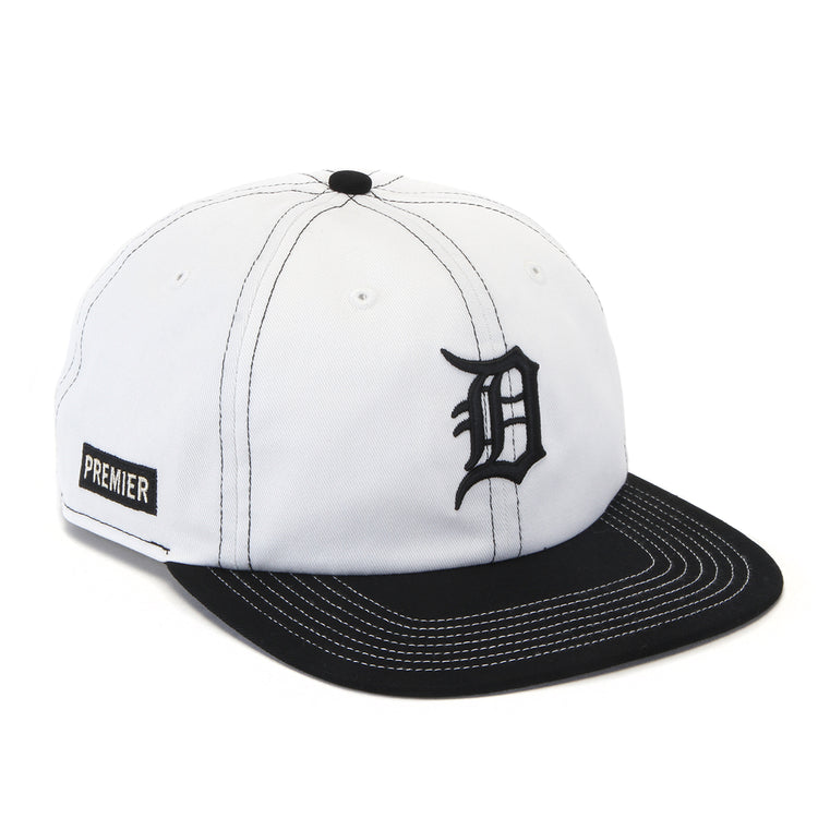 Premier | Lions Cap
'47 Captain RL Fit
Color : White / Black