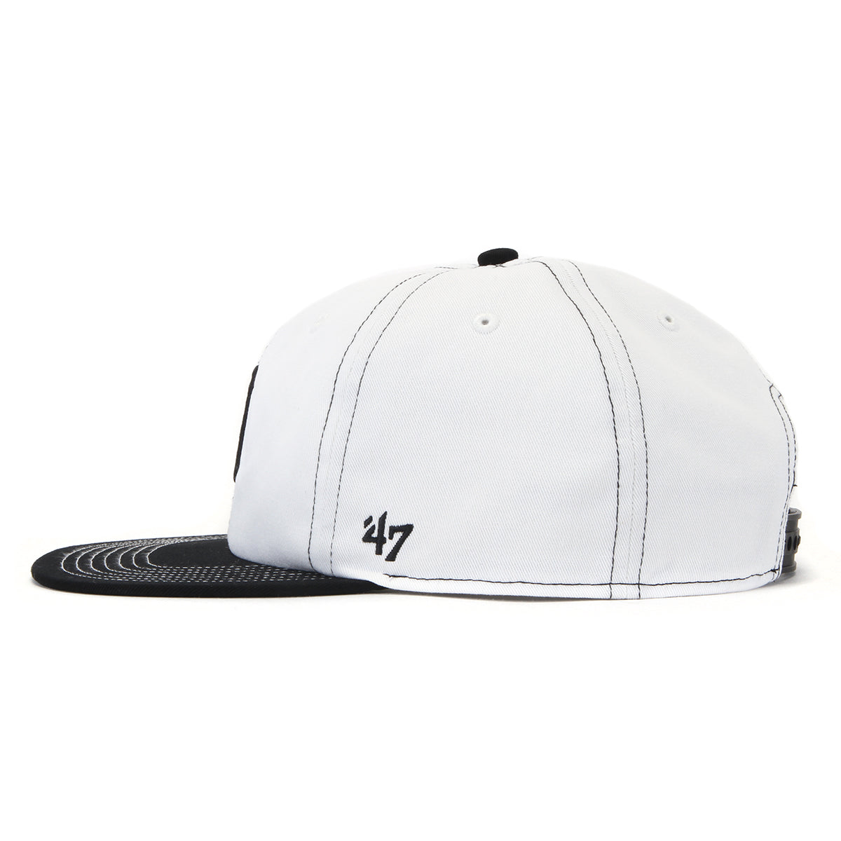 Premier | Lions Cap
'47 Captain RL Fit
Color : White / Black