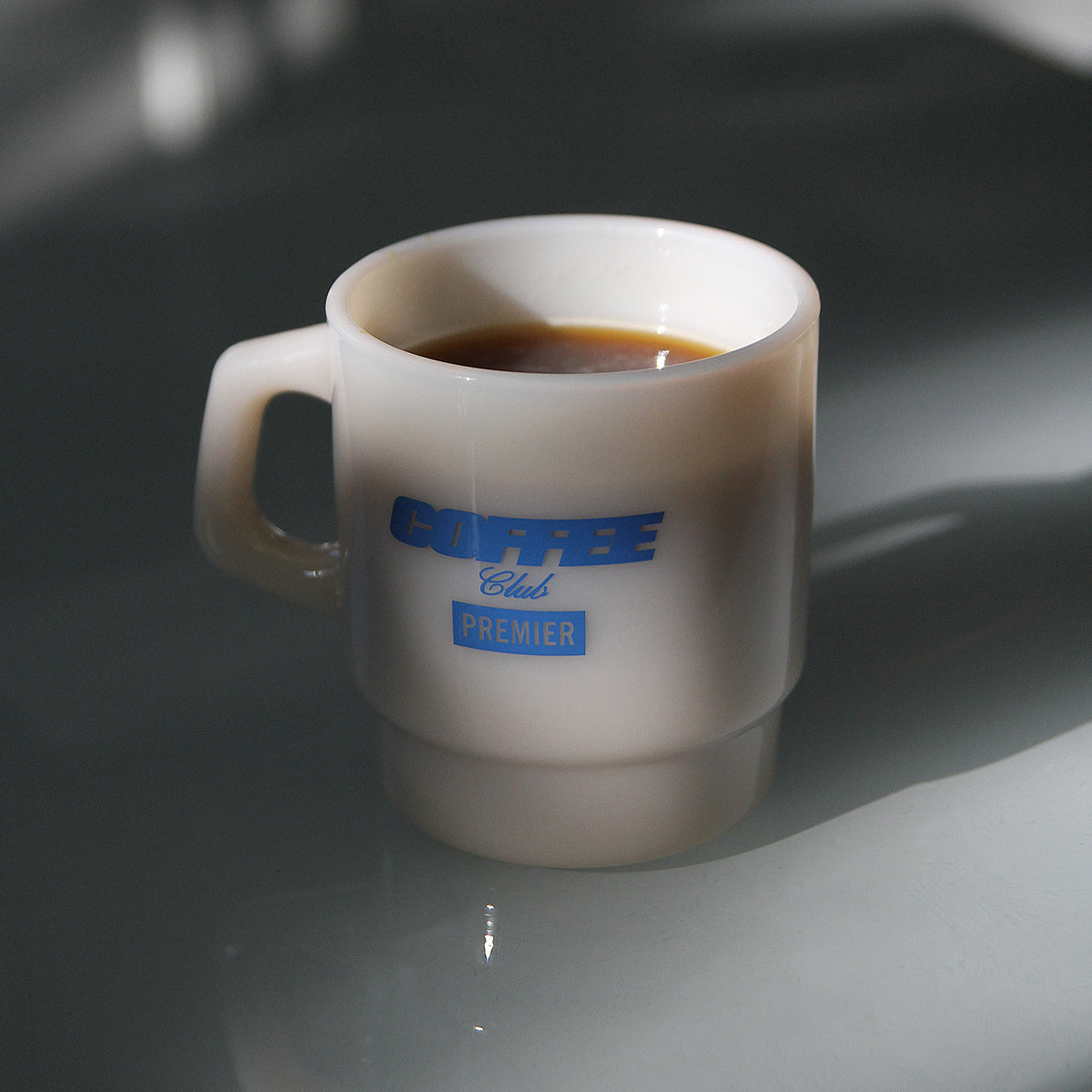 Premier x Coffee Club Glass Mug
Color : Beige