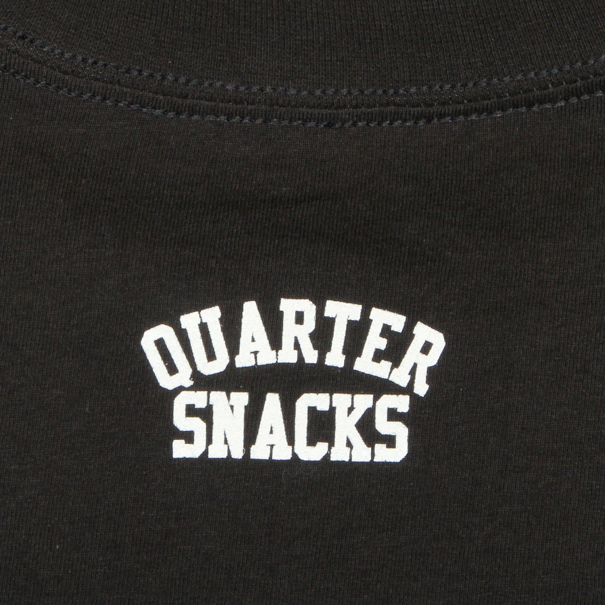 Quartersnacks - Big Snackman T-Shirt
Color : Black