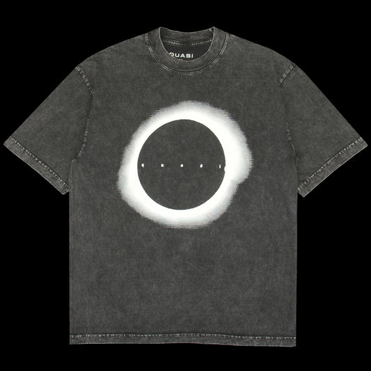 Quasi - Clipsed T-Shirt
Color : Carbon Black