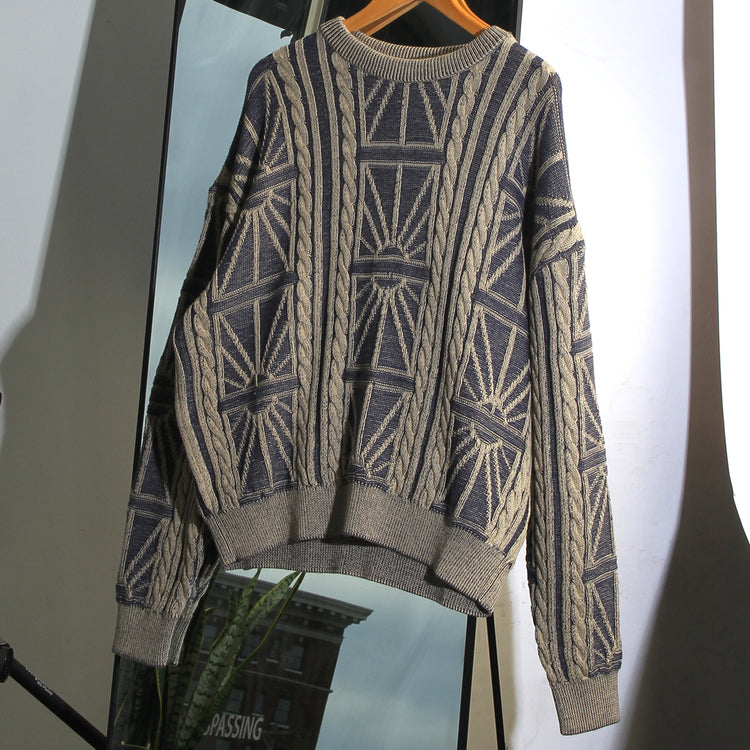 Rassvet - Aran Crewneck
Color : Blue