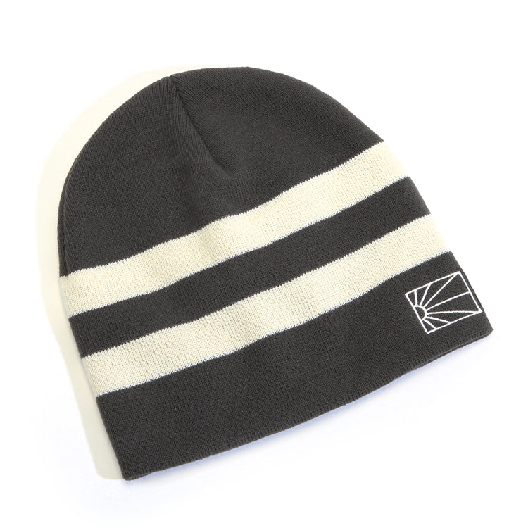 Rassvet - Ski Beanie
Color : Charcoal