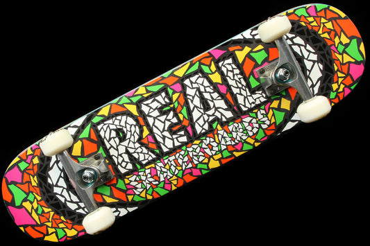 Real - Mosaic Complete Deck
Width : 7.75"