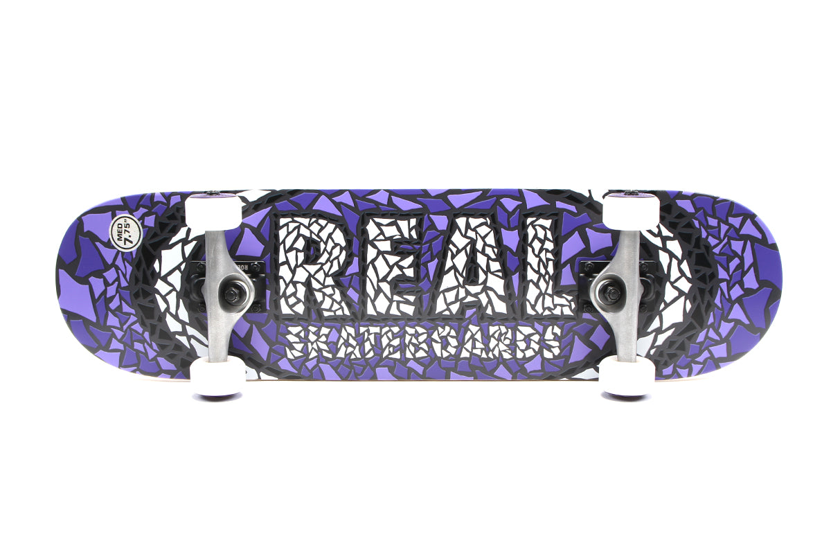 Real | Mosaic Complete Deck
Size : 7.75"