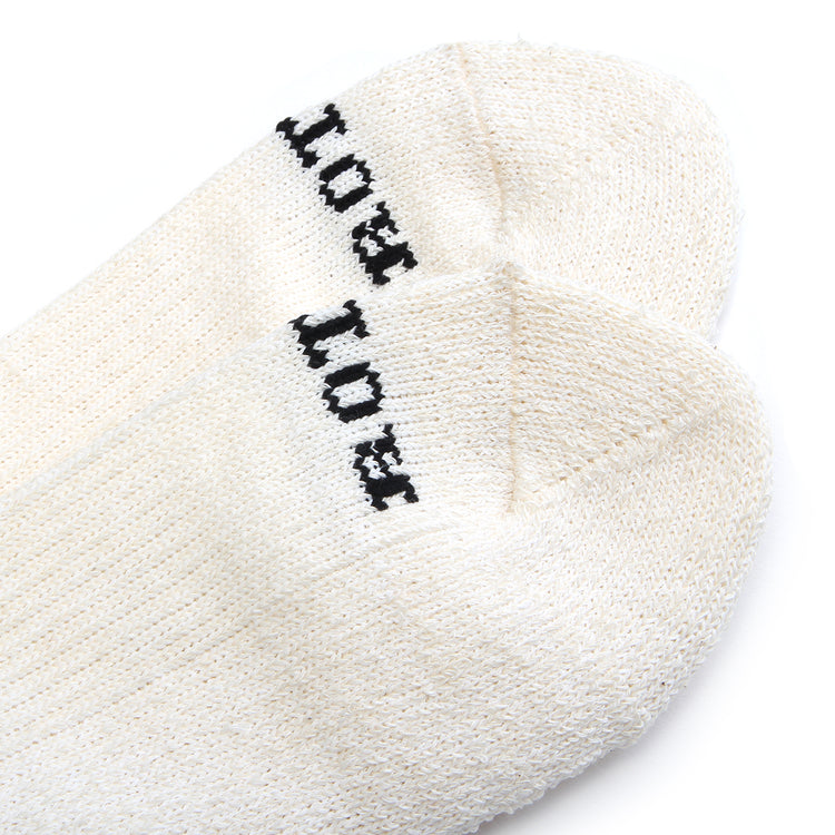 Rototo - Hemp Pile Ankle Sock
Style # R1509
Color : Ivory