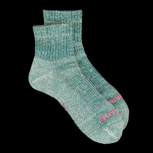 Rototo - Hemp Pile Ankle Sock
Style # R1509
Color : Sea Green