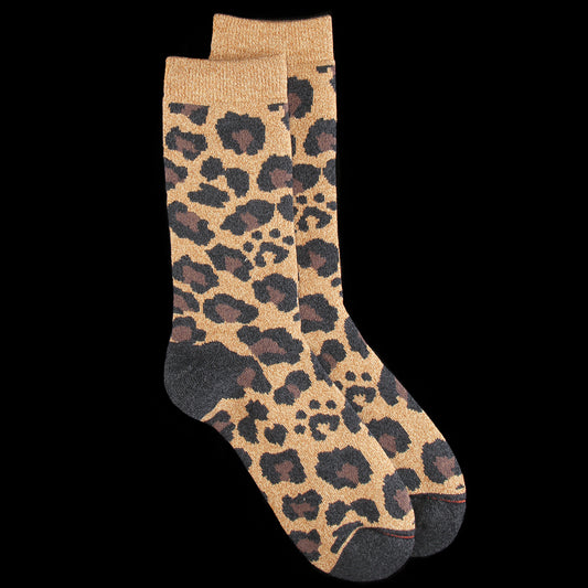 Rototo - Pile Leopard Sock
Style # R1340
Color : Dark Beige