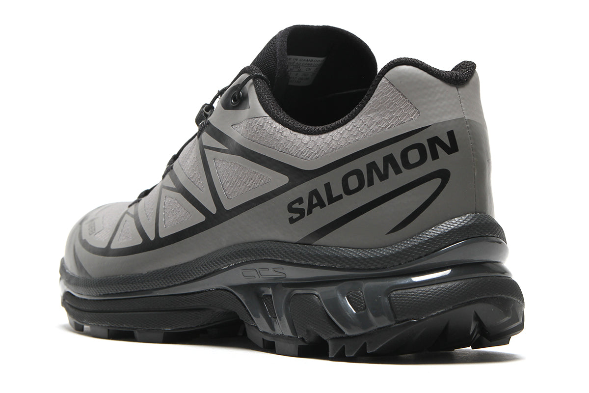Salomon - XT-6 GTX
Style # L49215400
Color : Black / Cloudburst / Dark Gull Grey