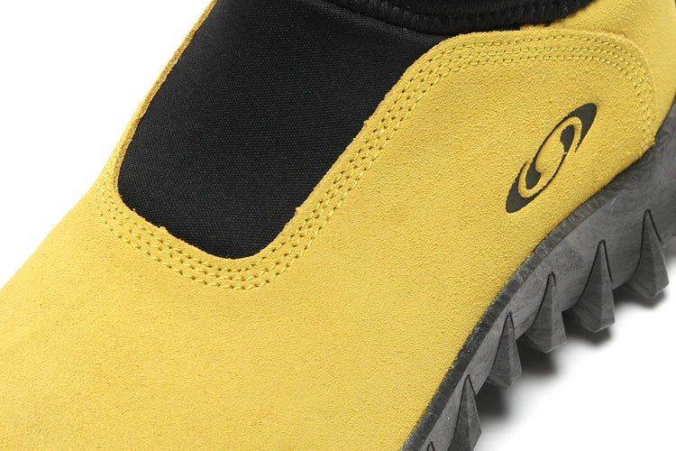 Salomon - Snowclog OG
Style # L45390000
Color : Cyber Yellow / Black / Black