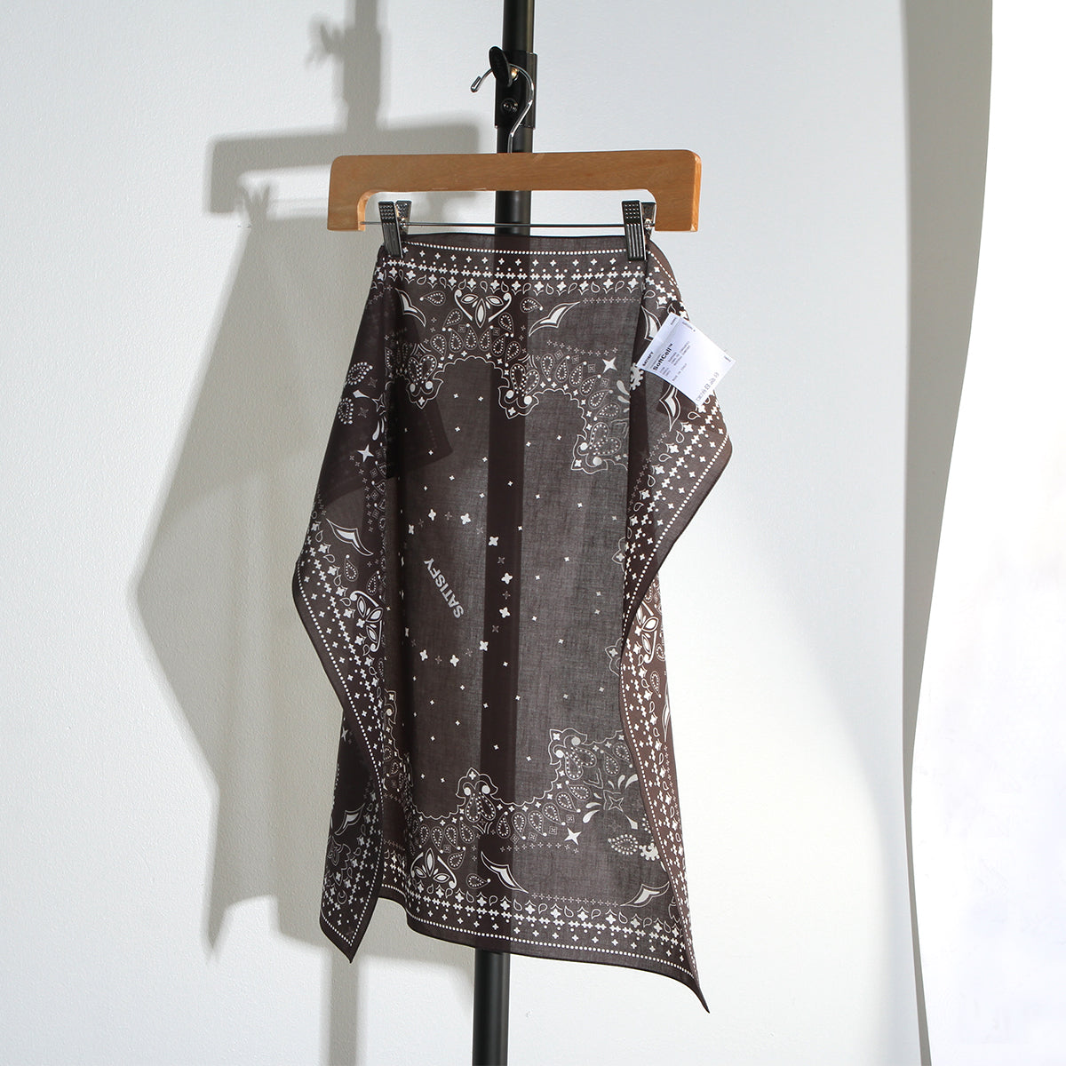 Satisfy - SoftCell™ Bandana
Style # 34001-832F2
Color : Subterranean