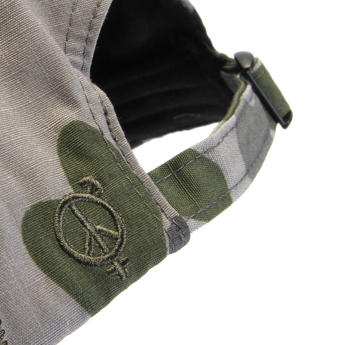 Sex Hippies - DPCU Welder's Stitch Hat
Color : Naval Camo