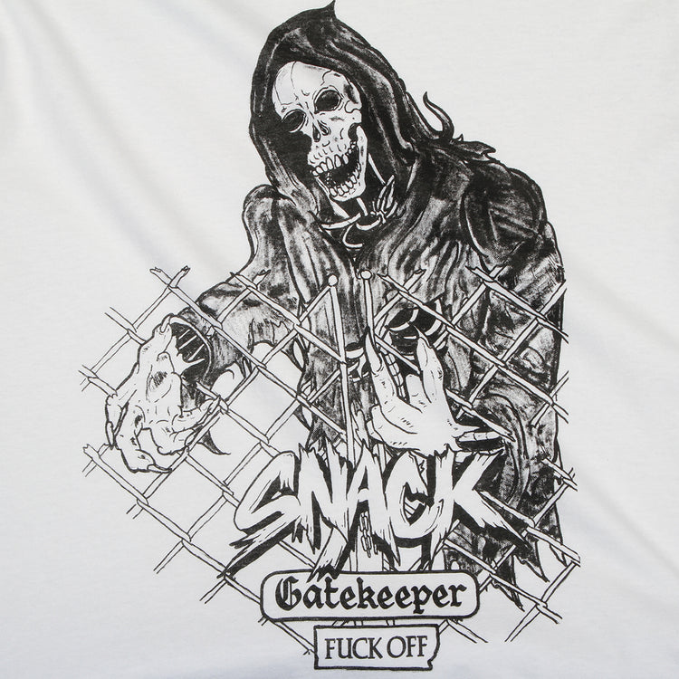 Snack - Gatekeeper T-Shirt
Color : White