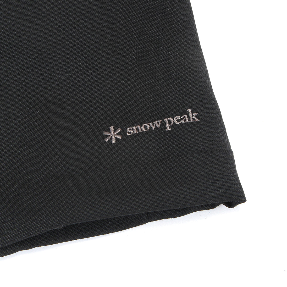 Snow Peak | Hybrid Wool Shirt
Style # SH-24AU00103BK
Color : Black