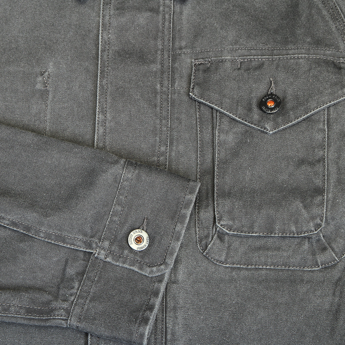 Snow Peak - Sulfur Dyed Fade Coverall
Color : Charcoal