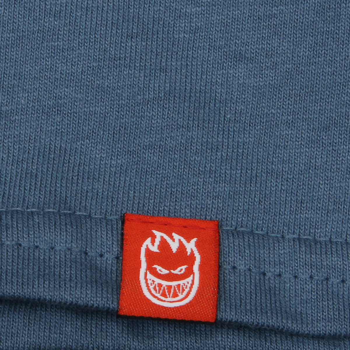 Spitfire - Bighead Fill T-Shirt
Color : Indigo Blue / Red