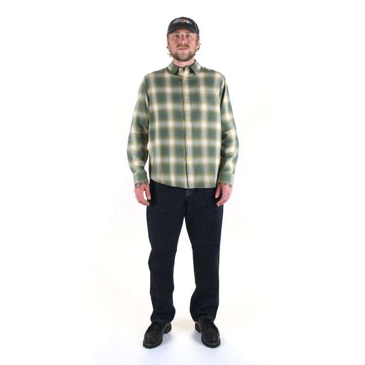Stussy - Beach Ombre Plaid Shirt
Style # 1110391
Color : Green