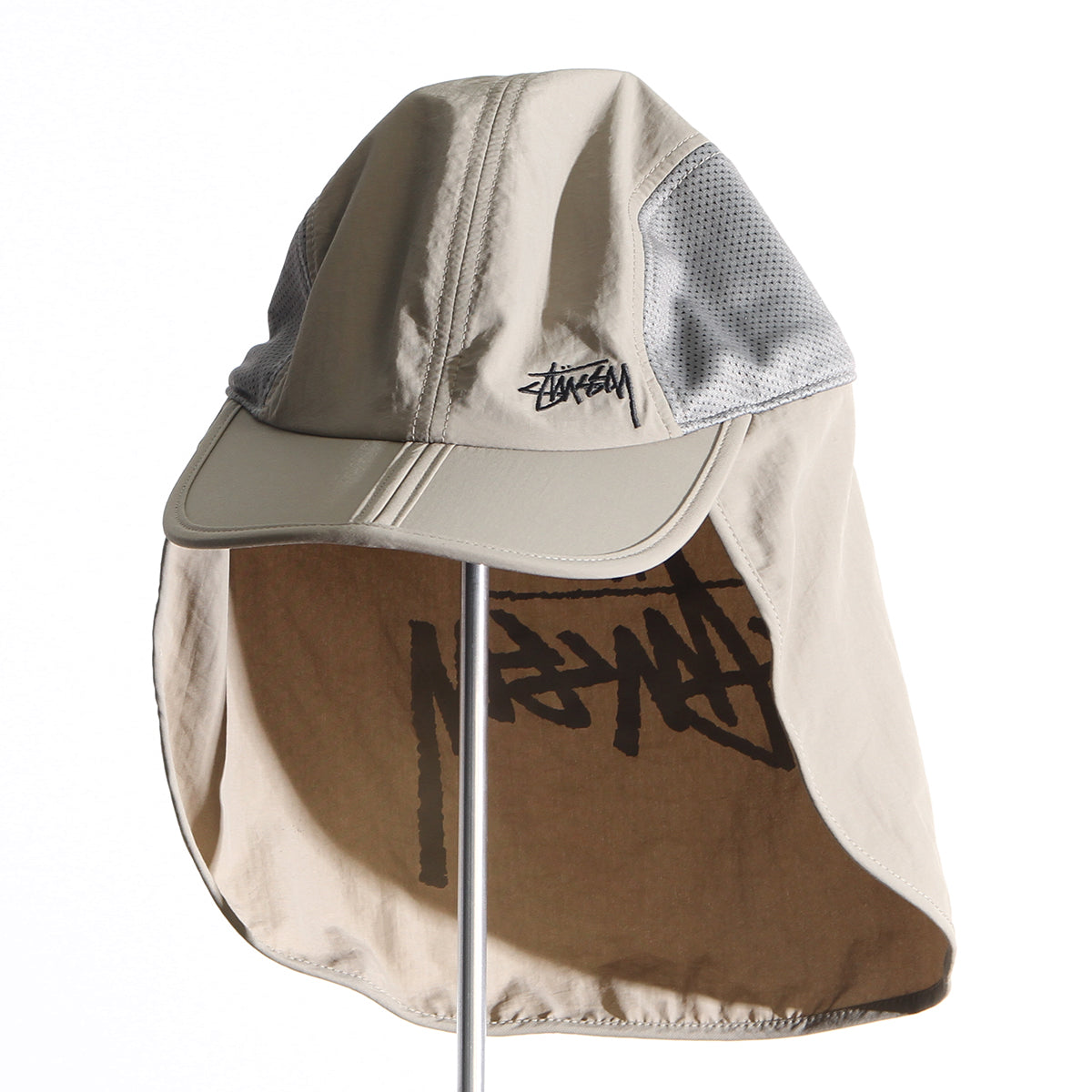 Stussy - Foldable Shade Hat
Style # 1311218
Color : Sand