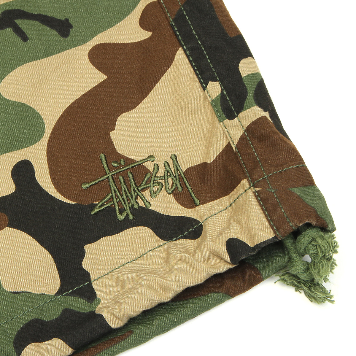 Stussy - Surplus Short
Style # 112357
Color : Woodland Camo