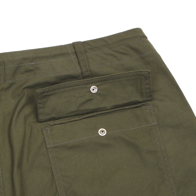 Stussy - Surplus Short
Style # 112357
Color : Olive