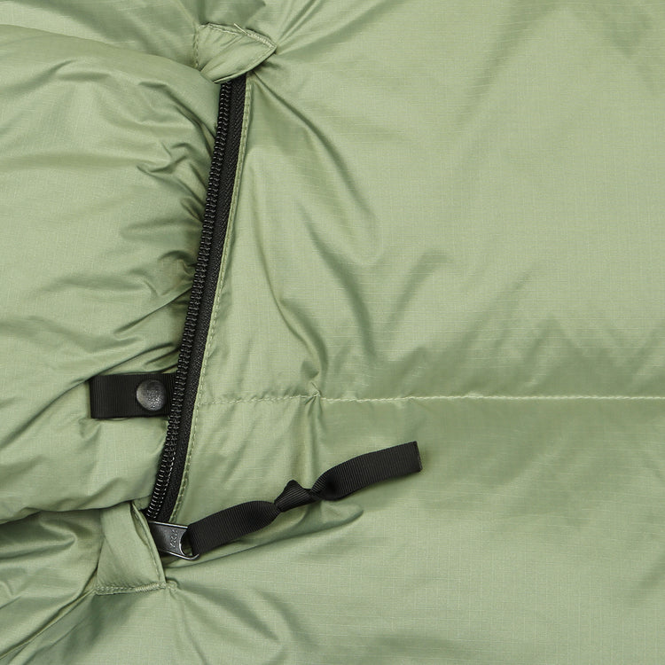 The North Face - 1996 Retro Nuptse Jacket
Style # NF0A3C8DBO91
Color : Bark Mist